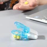 Pill extracting device